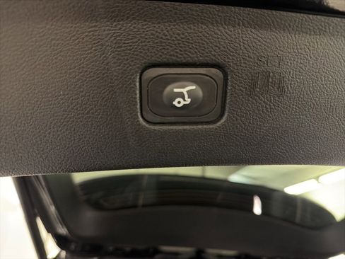Certified 2024 Ford Edge SEL w/ Convenience Package AWD/4WD image 33