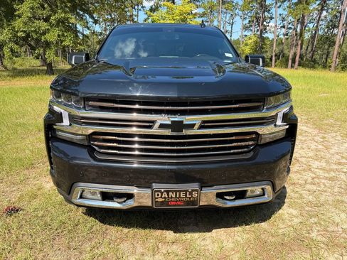 Used 2022 Chevrolet Silverado 1500 High Country w/ LPO, Dark Essentials Package AWD/4WD image 8