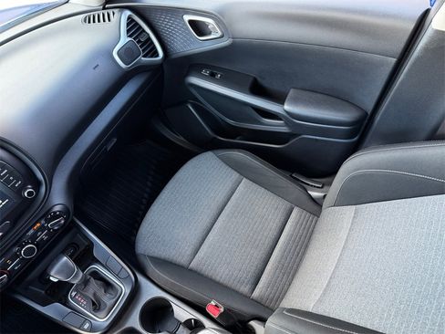 Used 2021 Kia Soul GT-Line image 16