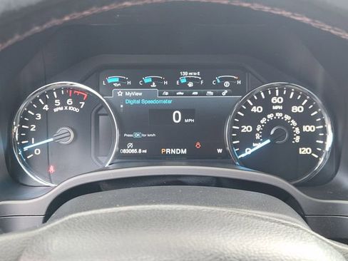 Used 2018 Ford F150 Platinum w/ Equipment Group 701A Luxury image 13