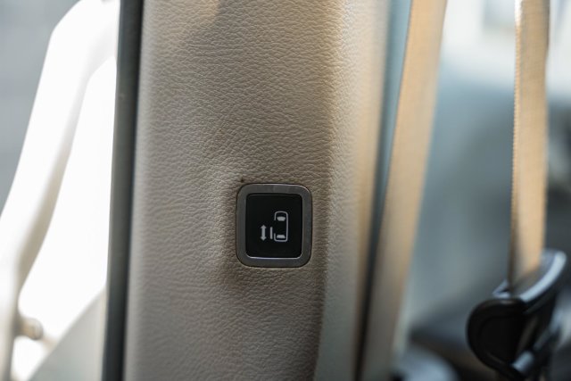 Used 2019 Chrysler Pacifica Limited FWD image 46
