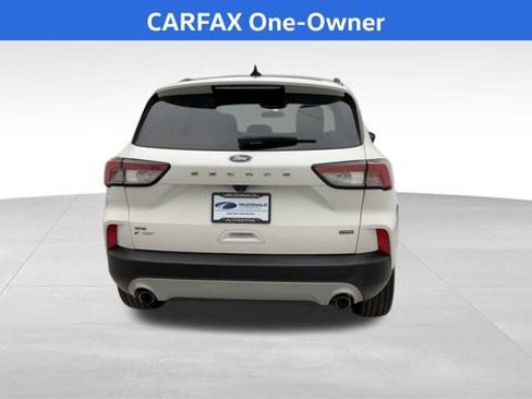 Used 2020 Ford Escape SE Sport image 3