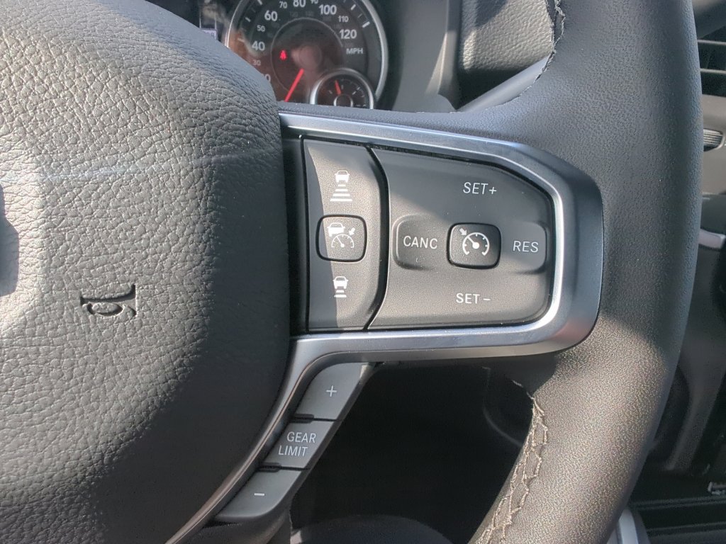 New 2026 RAM 2500 Big Horn AWD/4WD image 33