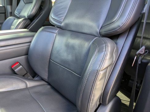 Used 2023 Lincoln Navigator Reserve image 20