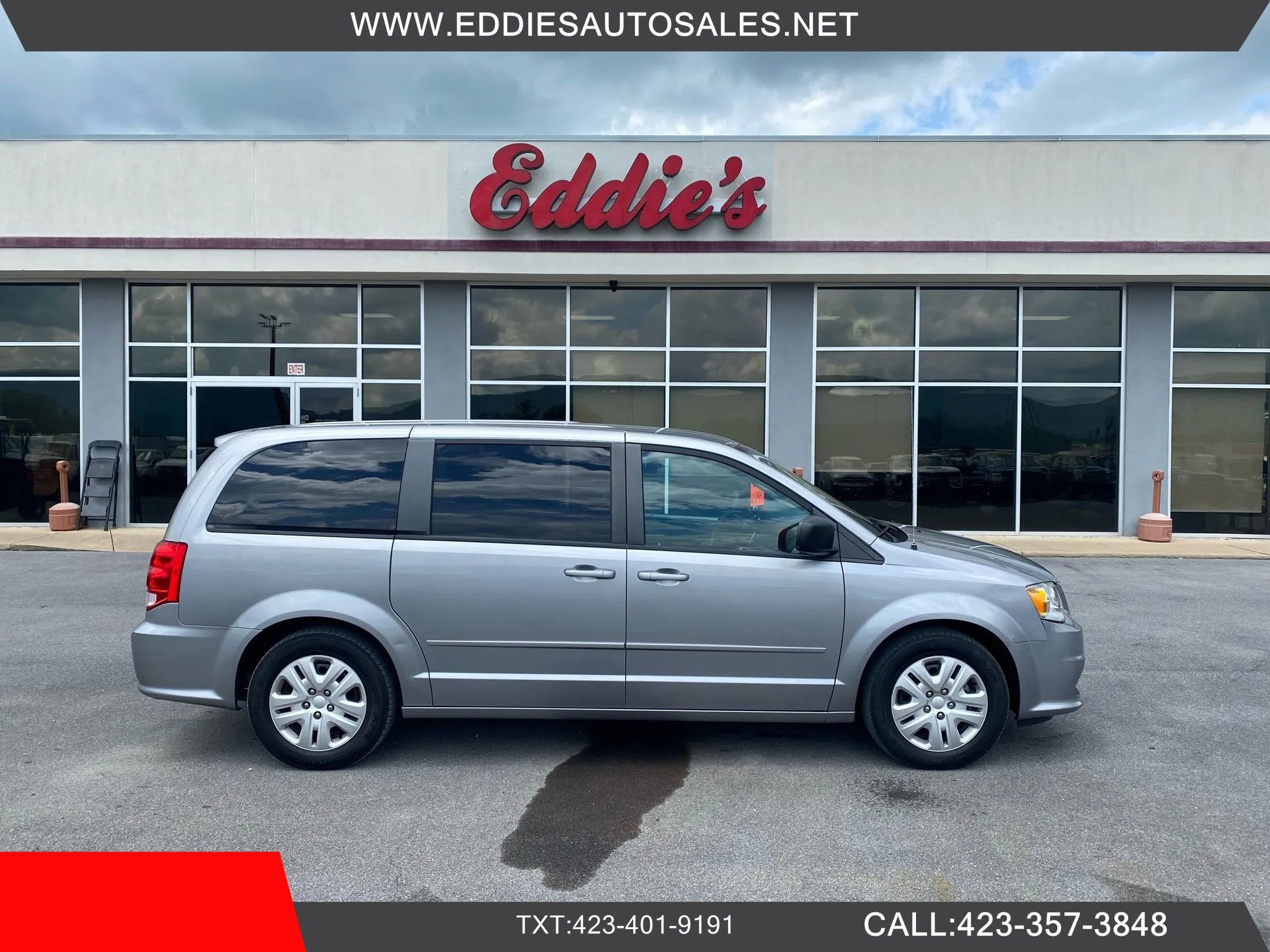 Used 2016 Dodge Grand Caravan SE w/ Quick Order Package 29E SE FWD image 1