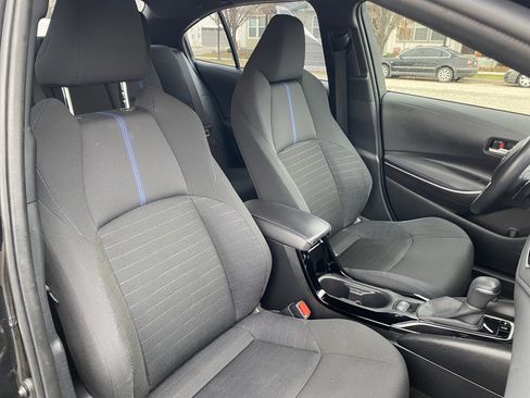 Used 2022 Toyota Corolla SE w/ SE Premium Package image 21