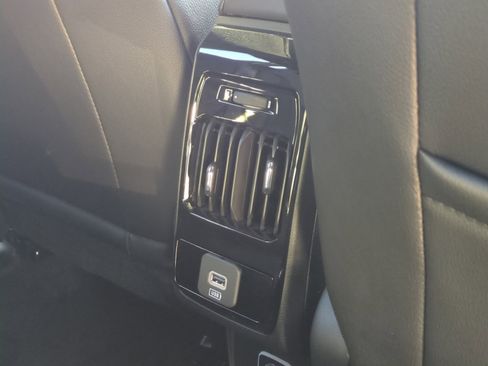 New 2026 Jeep Compass Latitude image 31