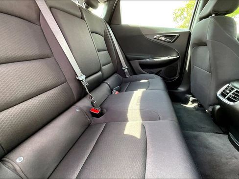 Used 2024 Chevrolet Malibu LT FWD image 24
