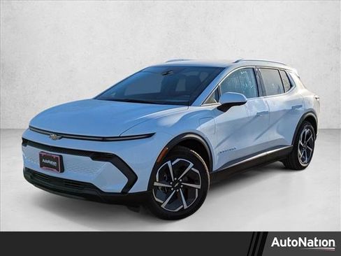 New 2026 Chevrolet Equinox EV LT image 1