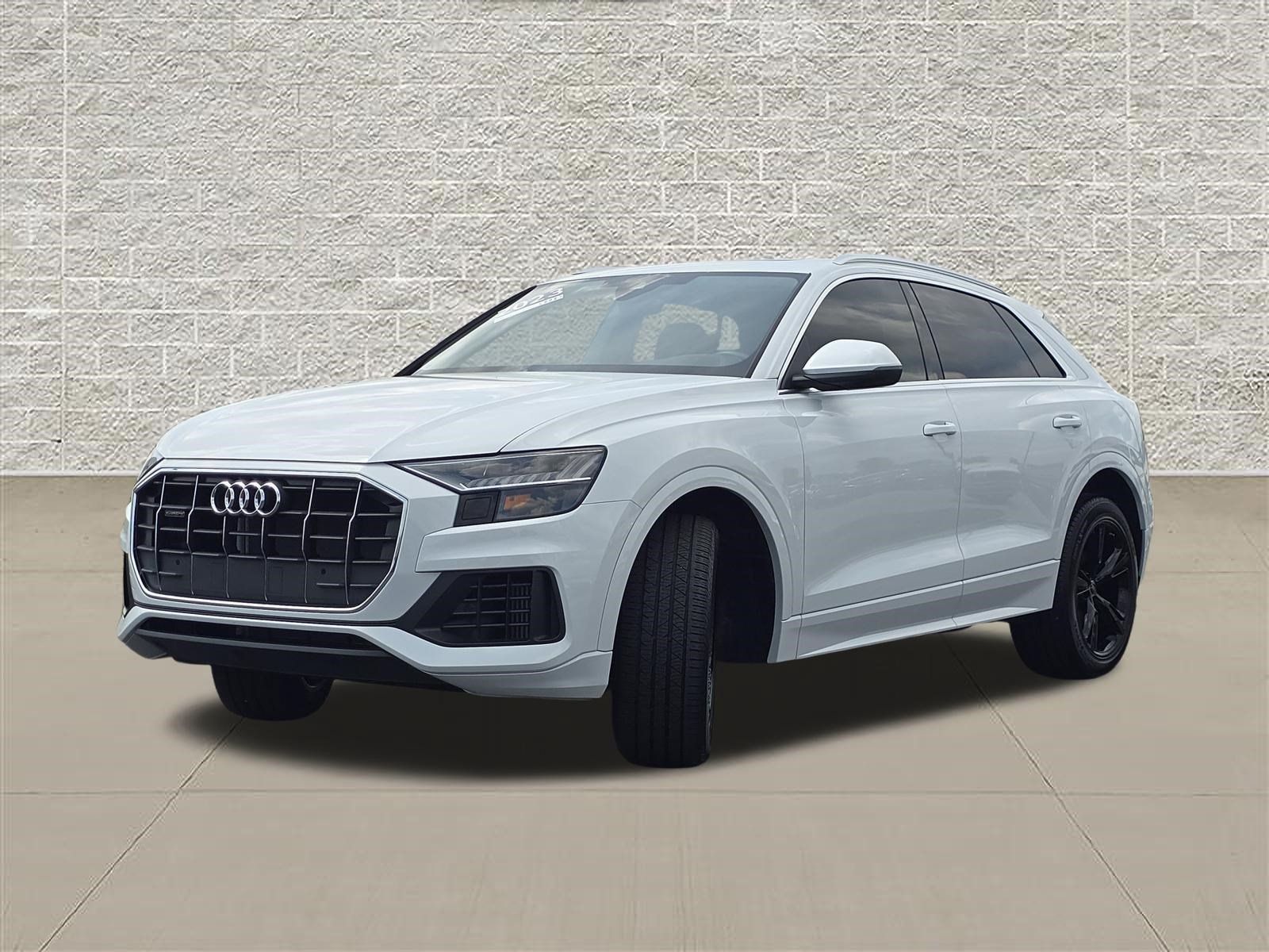 Certified 2023 Audi Q8 Premium AWD/4WD image 3