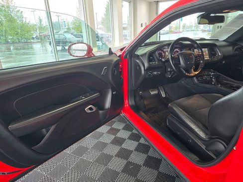 Used 2021 Dodge Challenger GT w/ Plus Package image 33