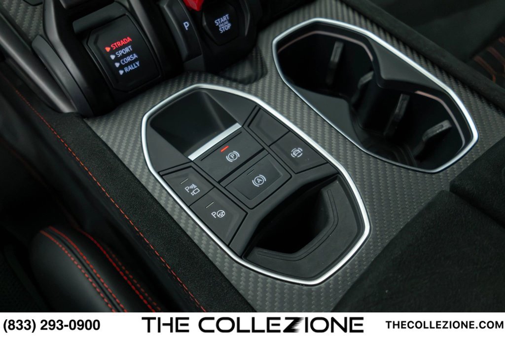 Used 2023 Lamborghini Urus Performante AWD/4WD image 76