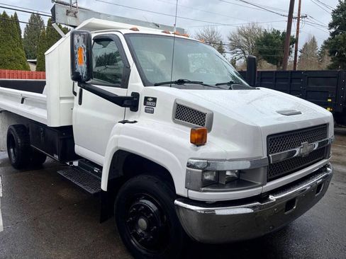 Used 2008 Chevrolet Kodiak C4500 2WD Regular Cab image 8