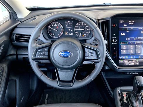 Used 2024 Subaru Crosstrek 2.5i Limited image 5