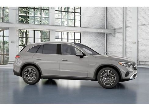 New 2026 Mercedes-Benz GLC 300 4MATIC image 14