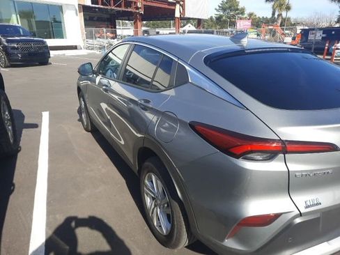 Used 2025 Buick Envista Preferred w/ Convenience I Package image 6