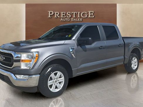 Used 2021 Ford F150 XLT image 2