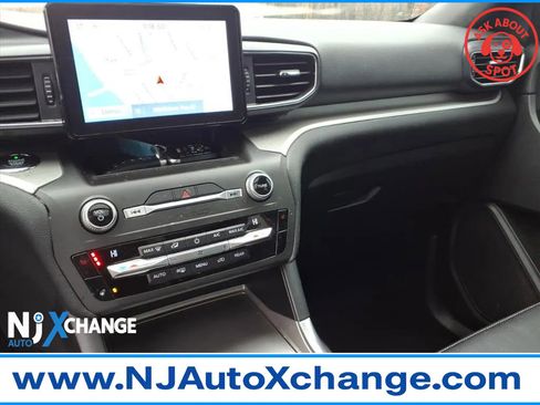 Used 2020 Ford Explorer XLT w/ Equipment Group 202A image 36