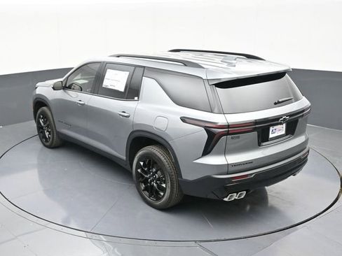 New 2026 Chevrolet Traverse LT w/ Midnight/Sport Edition FWD image 57
