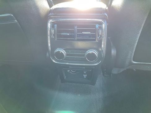 Used 2020 Lincoln Continental Reserve image 34