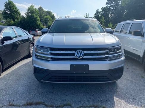 Used 2018 Volkswagen Atlas Launch Edition AWD/4WD image 3