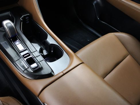 Certified 2025 Toyota Crown Signia w/ Advanced Technology Package AWD/4WD image 16