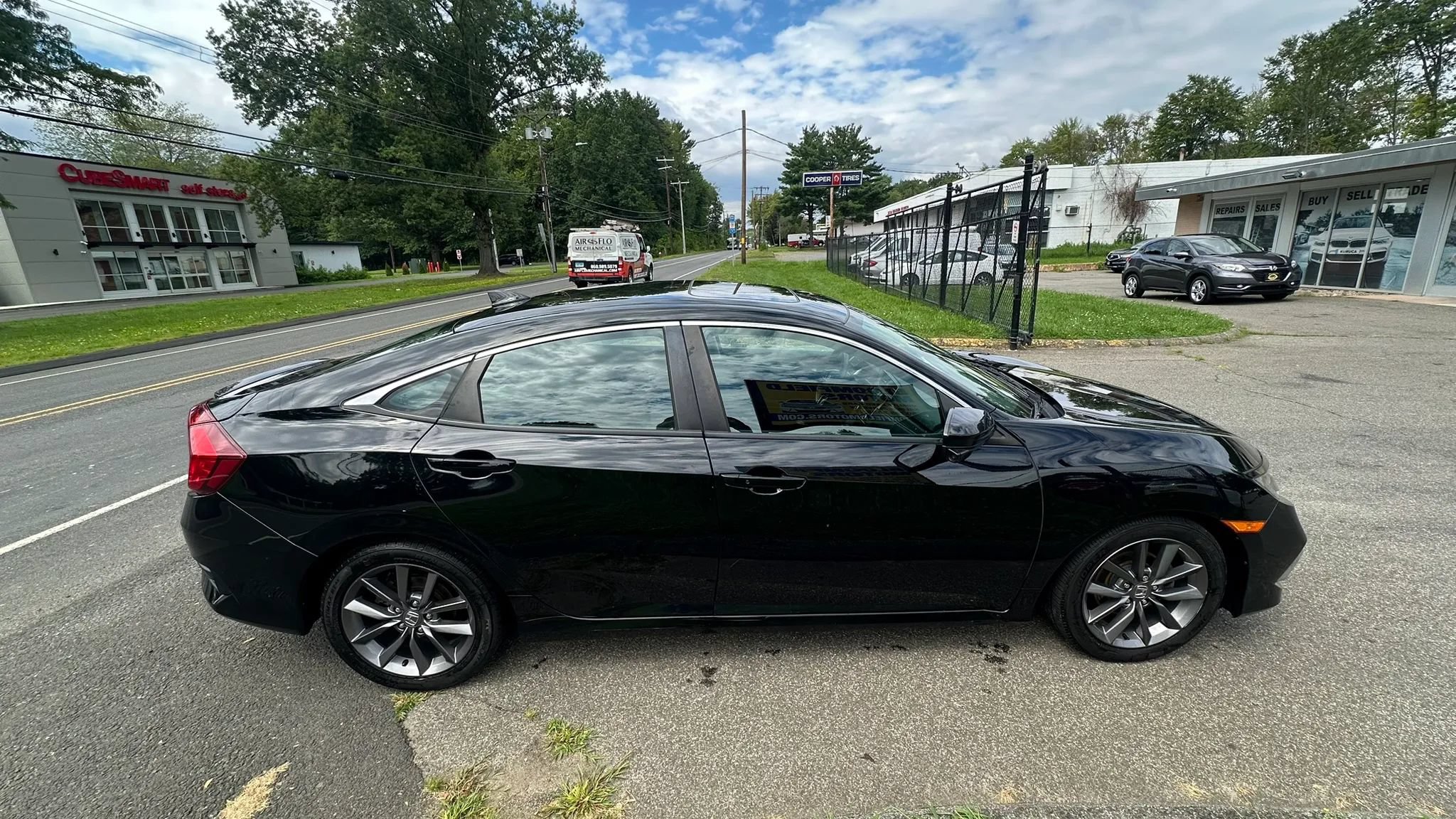Used 2020 Honda Civic EX image 4