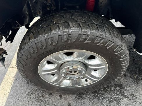 Used 2016 Ford F250 Lariat w/ Chrome Package image 11