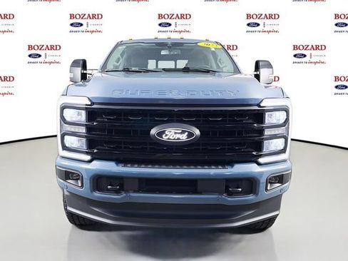 Used 2023 Ford F350 Lariat w/ Lariat Ultimate Package AWD/4WD image 2