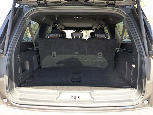 Used 2023 Lincoln Navigator L Reserve image 24