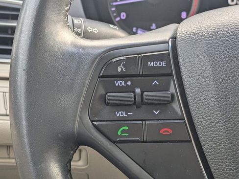 Used 2016 Hyundai Sonata Limited w/ Option Group 05 FWD image 27