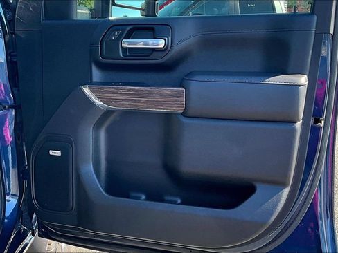 Used 2020 Chevrolet Silverado 2500 High Country AWD/4WD image 31
