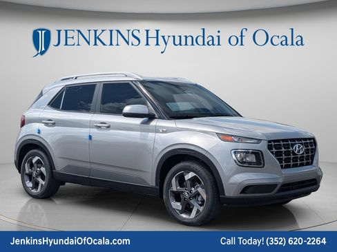 New 2026 Hyundai Venue SEL FWD image 1