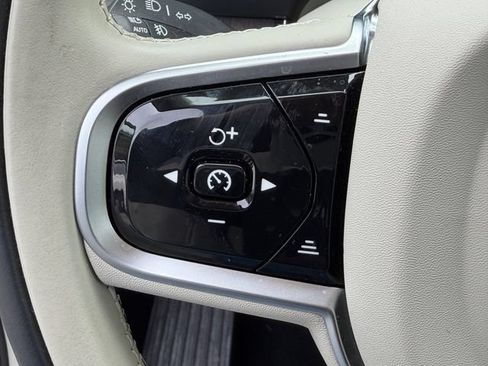 Certified 2026 Volvo XC90 B6 Ultra w/ Protection Package AWD/4WD image 27