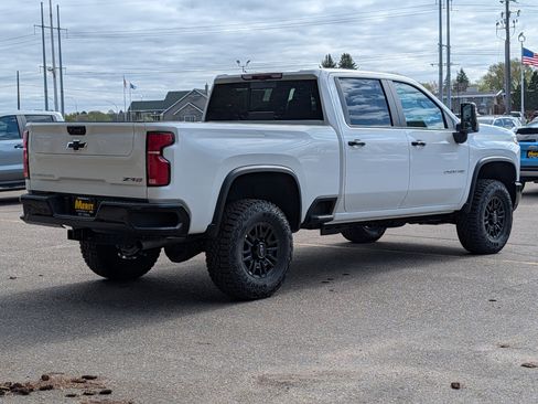 New 2026 Chevrolet Silverado 2500 ZR2 w/ LPO, Dark Essentials Package AWD/4WD image 3
