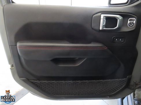 Used 2022 Jeep Wrangler Rubicon w/ LED Lighting Group AWD/4WD image 9