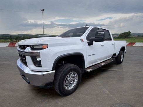Used 2021 Chevrolet Silverado 3500 LT w/ Convenience Package AWD/4WD image 5