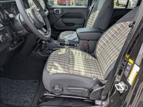 New 2026 Jeep Wrangler Unlimited Sport AWD/4WD image 11