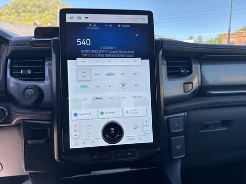 New 2025 Ford F150 Lightning Flash image 19