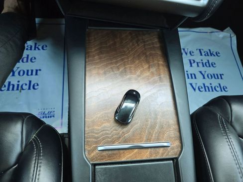 Used 2019 Tesla Model X Long Range image 18