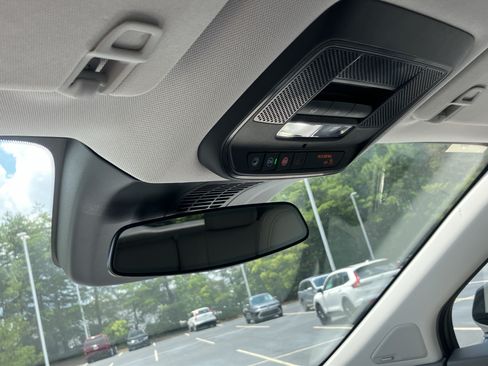 Used 2024 Honda Prologue Touring image 30