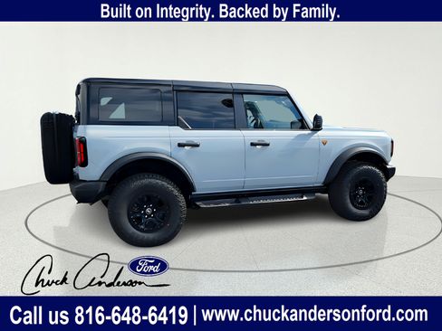 New 2026 Ford Bronco Badlands AWD/4WD image 9