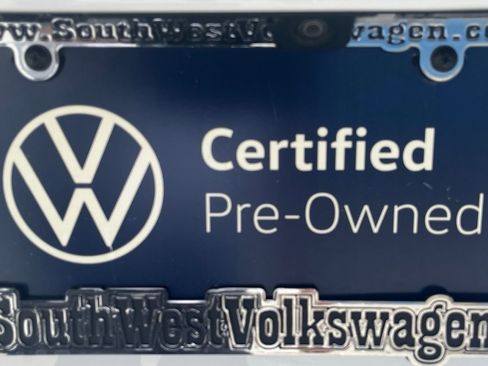 Used 2022 Volkswagen Taos SE image 17