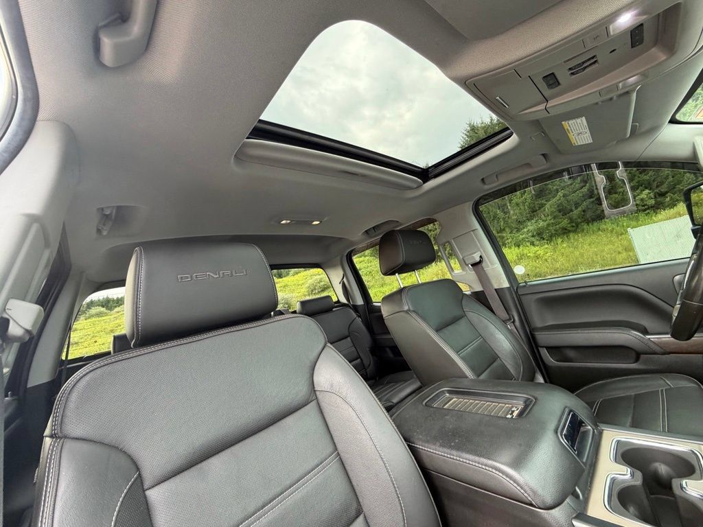 Used 2017 GMC Sierra 2500 Denali AWD/4WD image 43