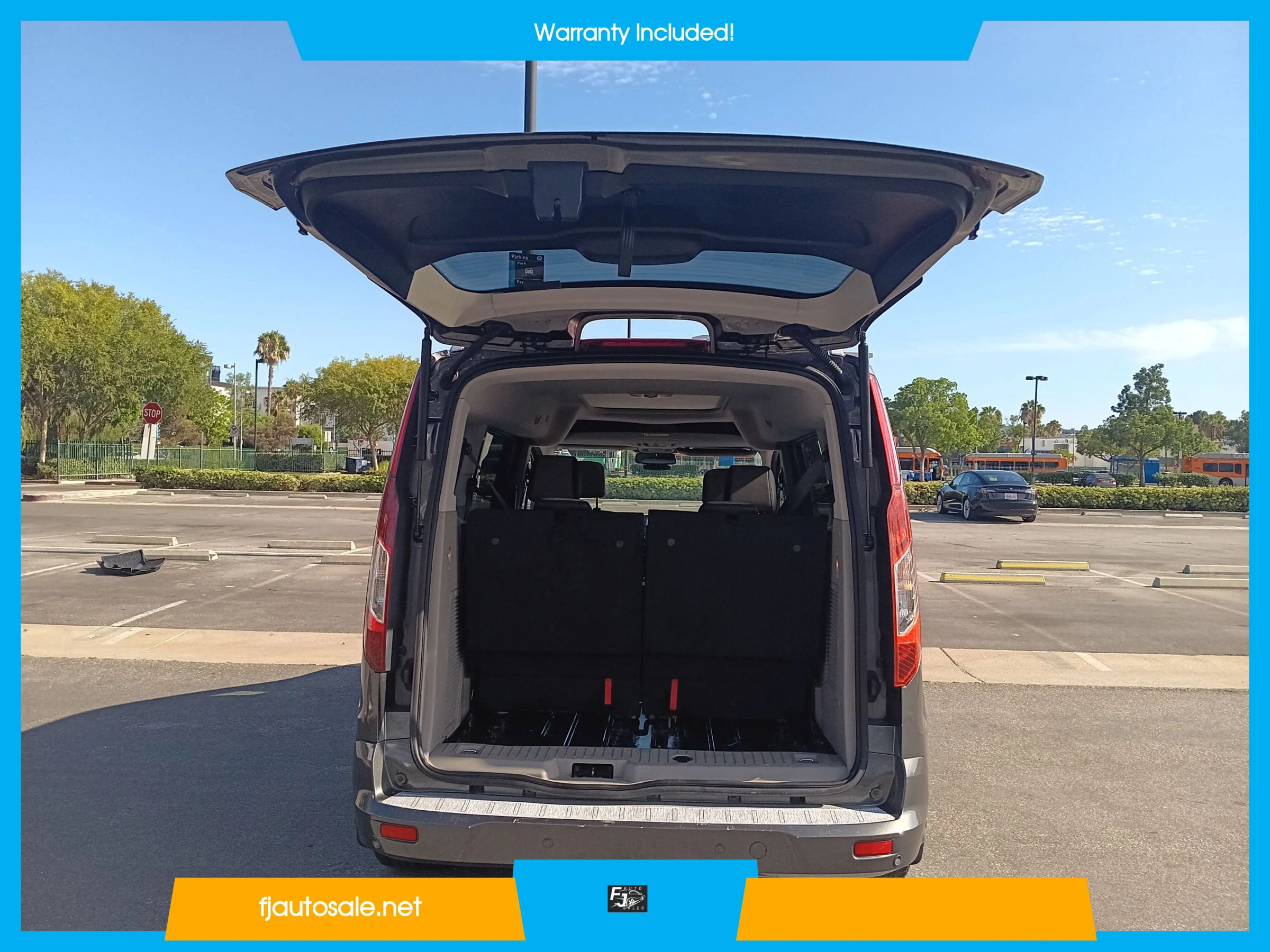 Used 2019 Ford Transit Connect Titanium w/ Titanium Premium Package FWD image 9