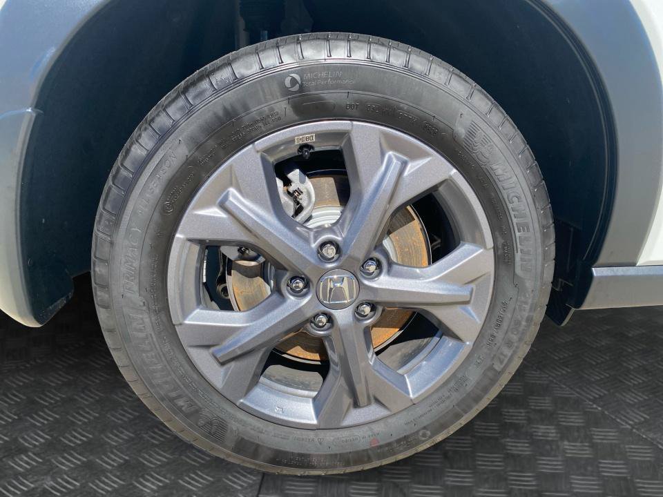 Certified 2027 Honda HR-V LX image 23
