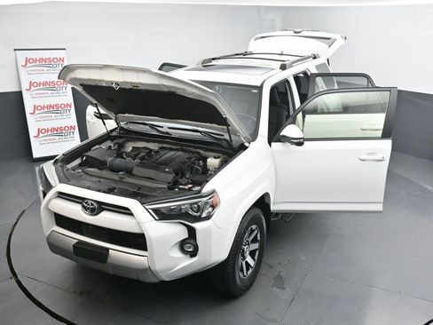 Used 2022 Toyota 4Runner TRD Off-Road Premium image 48