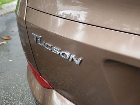 Used 2017 Hyundai Tucson Limited FWD image 9