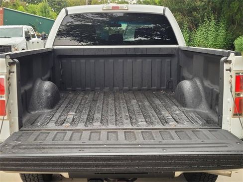 Used 2014 Ford F150 XLT w/ XLT Chrome Package image 9