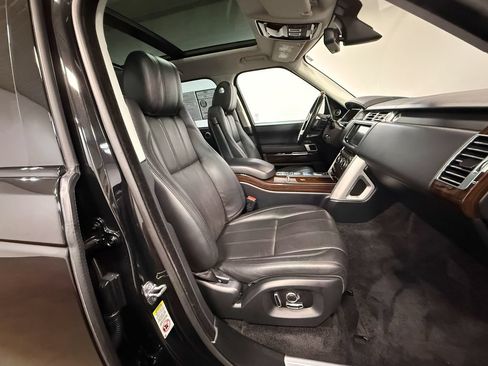 Used 2016 Land Rover Range Rover Supercharged AWD/4WD image 13